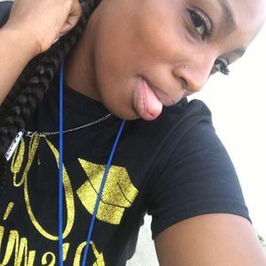 Meet your Posher, Faye